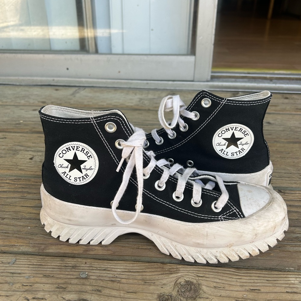 Womans platform converse